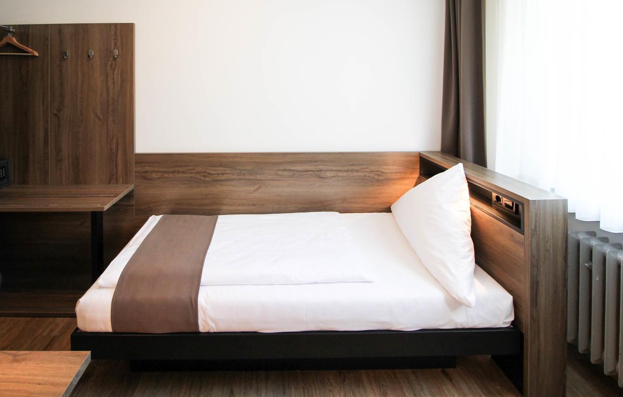 Center Hotel 2*