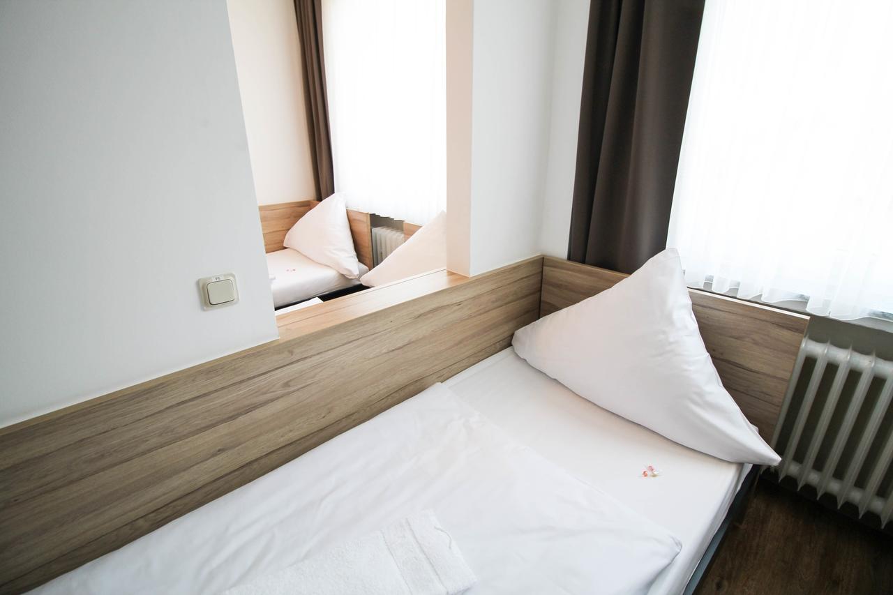 Hotel Center 2*